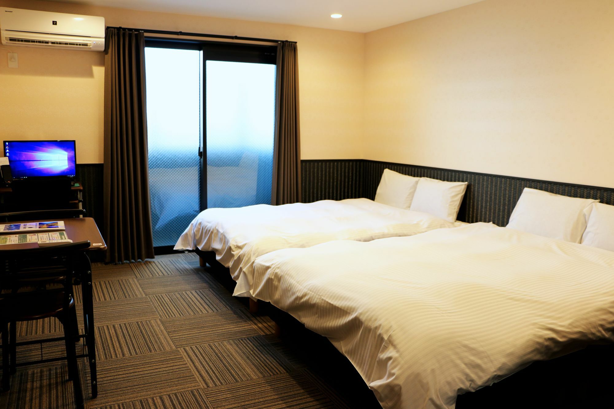 Oyo Japan Hotels Gojo-Muromachi Kyoto Exteriör bild